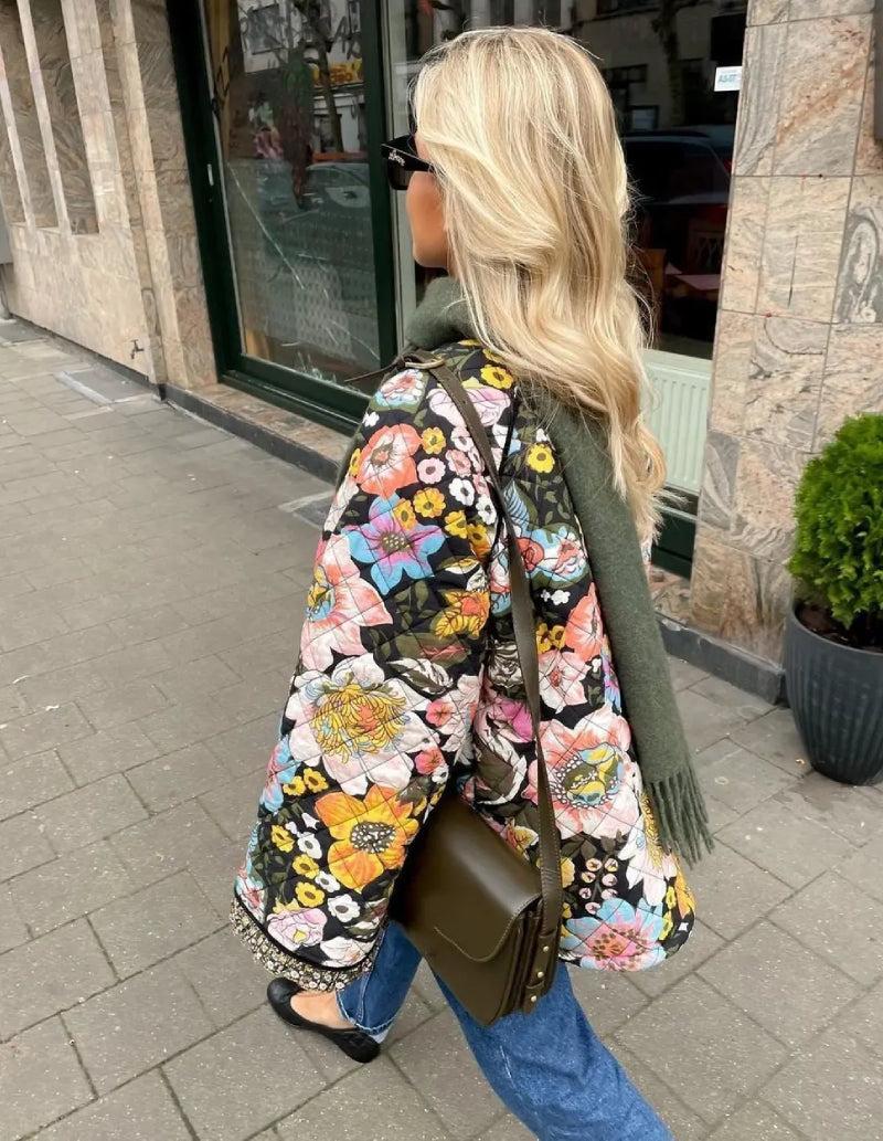 Veste matelassée fleurie Mi-saison-Atelier Matelassé