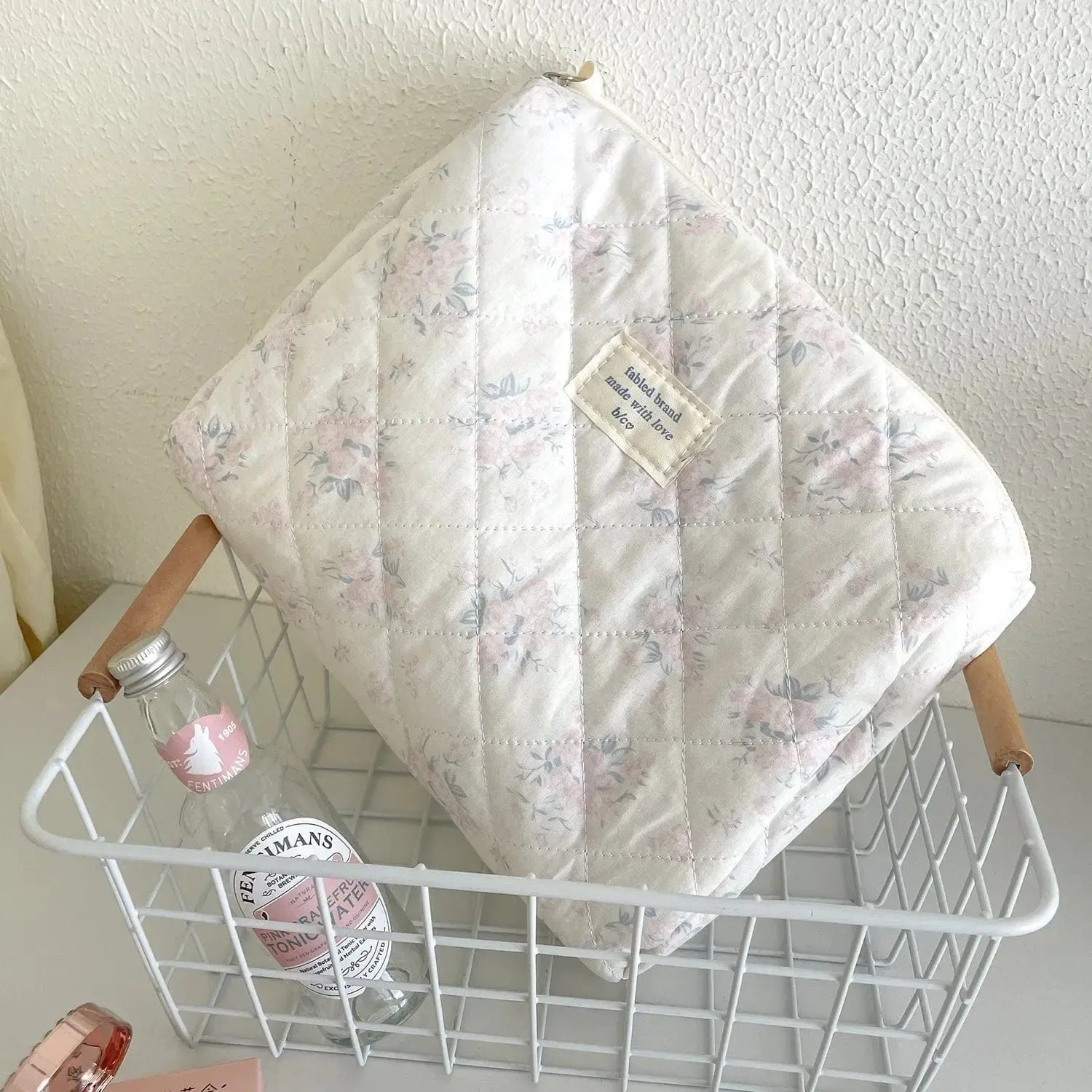 Pochette matelassée fleurie-Atelier Matelassé