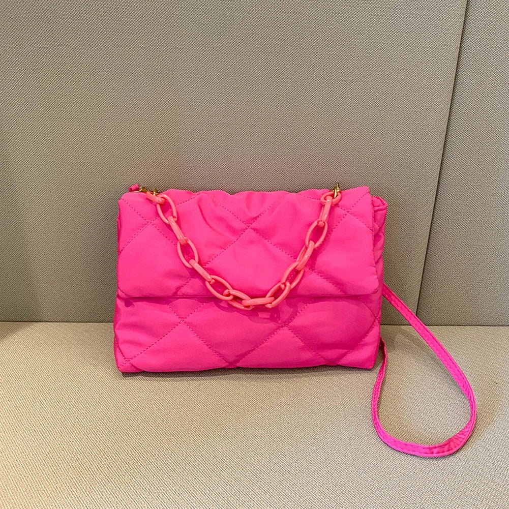 sac noir matelassé chaine