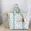 Sac à langer matelassé à ponpon Vert-Atelier Matelassé