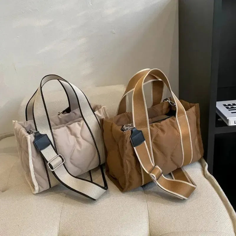 Sac à main matelassé avec bandoulière Beige-crème-Atelier Matelassé