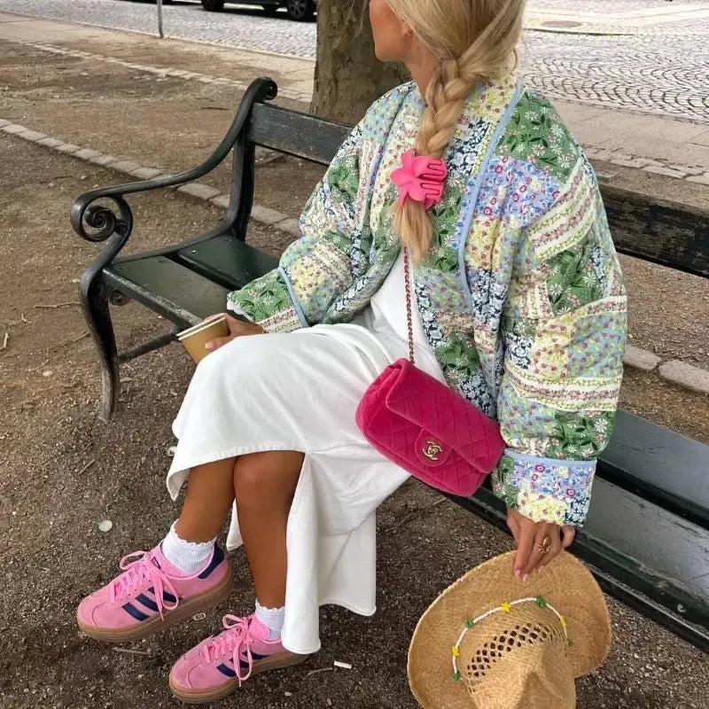Veste matelassée patchwork fleurie-Atelier Matelassé